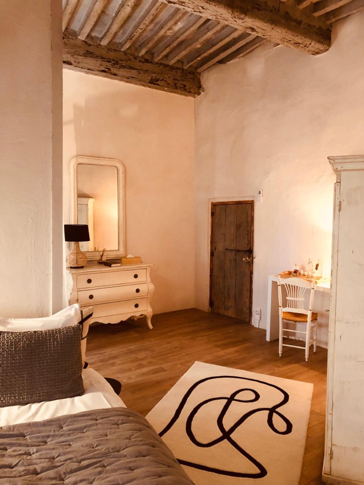 La Chapelle Sur La Sorgue Bed & Breakfast L'Isle-sur-la-Sorgue Luaran gambar